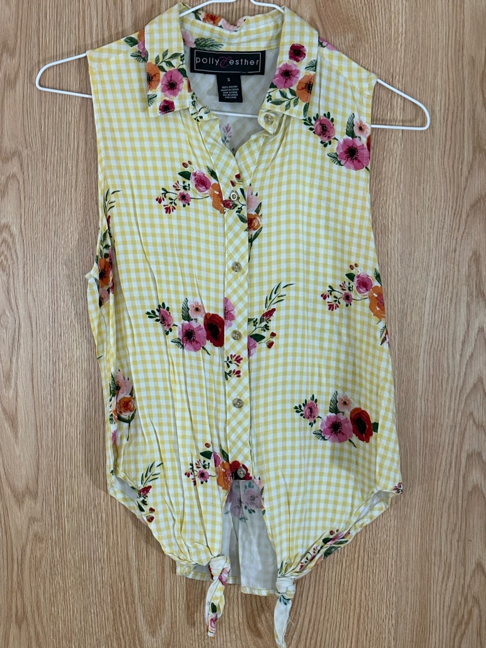 Polly & Esther Yellow Gingham Floral Tie-Hem Sleeveless Button Tank